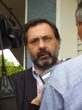 http://uploads.blogia.com/blogs/e/el/elc/elcorresponsal/upload/20070706022030-gandini-2.jpg